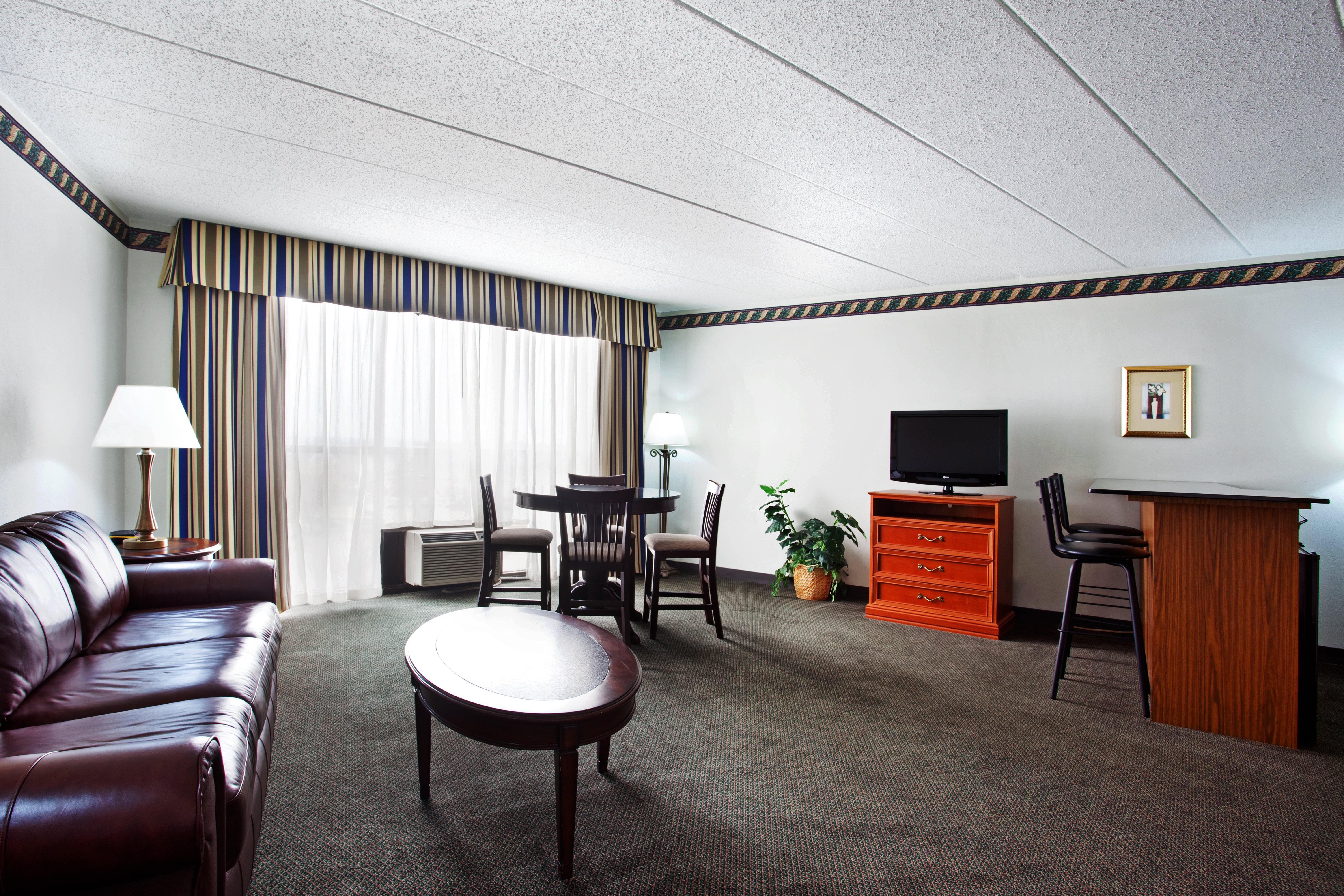 Holiday Inn Rockford By Ihg Eksteriør bilde